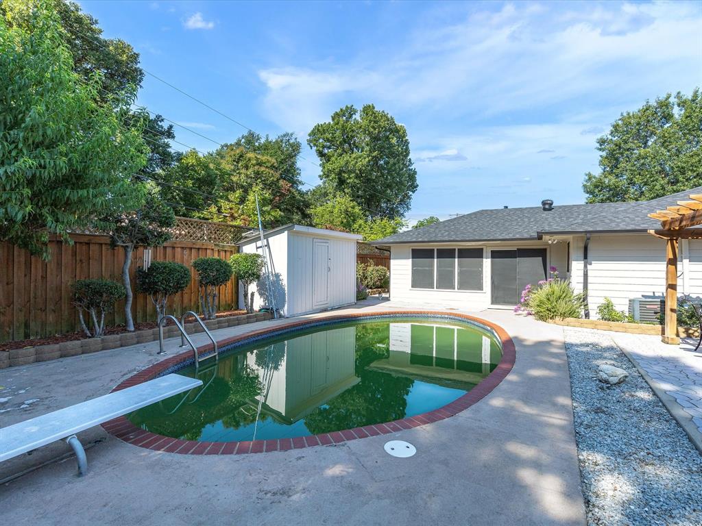 Flair South - Residential