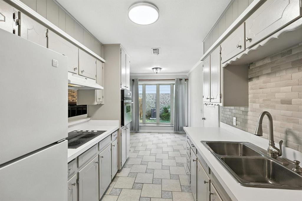 Benbrook Lakeside Add - Residential