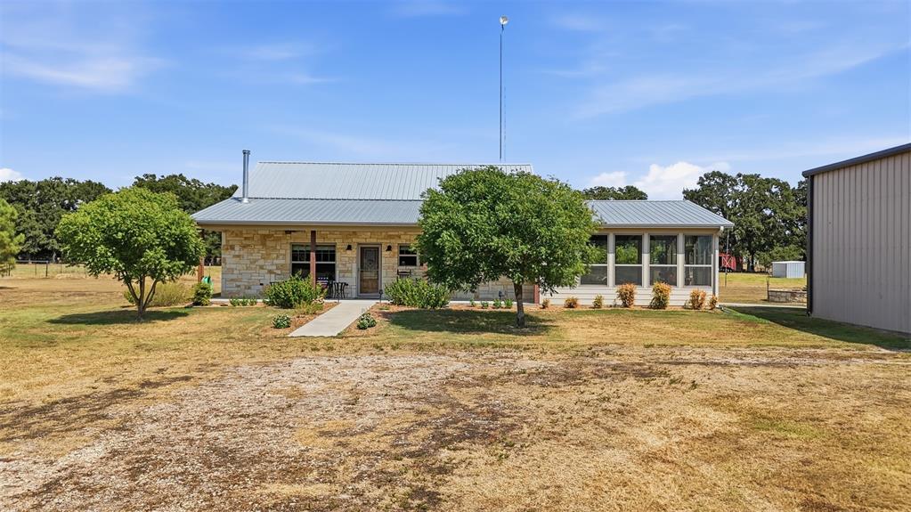 2109 County Road 1185
