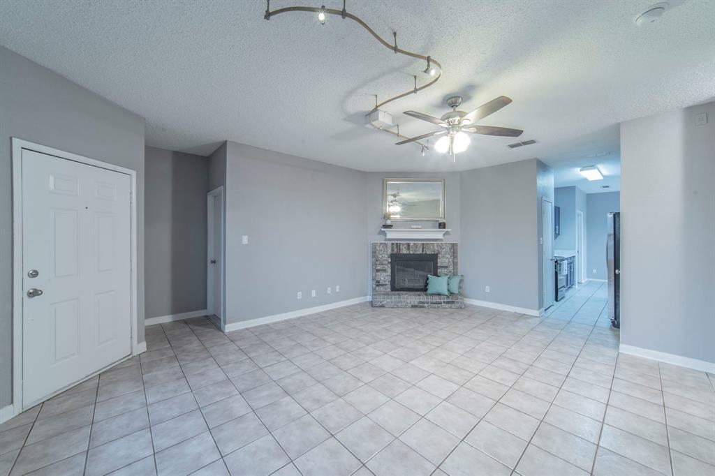 4800 Fishhook Court