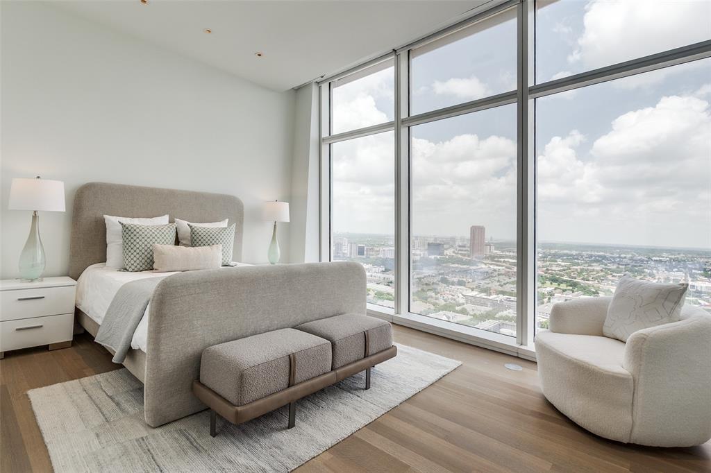 Museum Tower - Residential