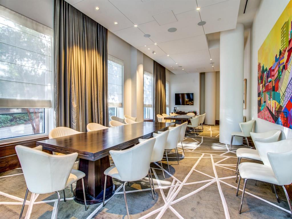 Museum Tower - Residential