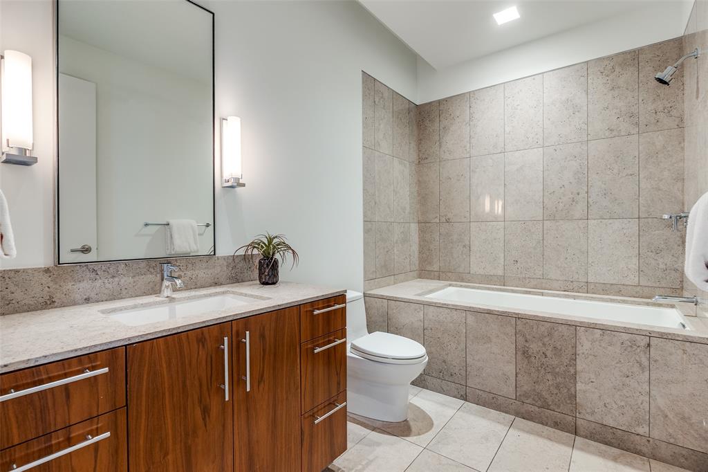 Museum Tower - Residential