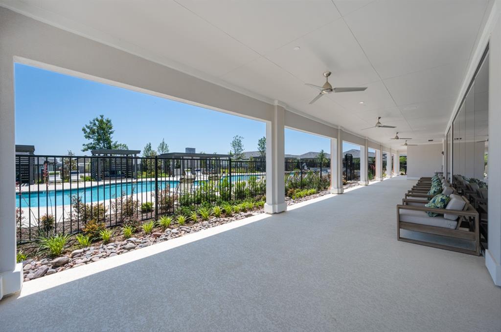 Mansions of Oak Point - Residential Lease