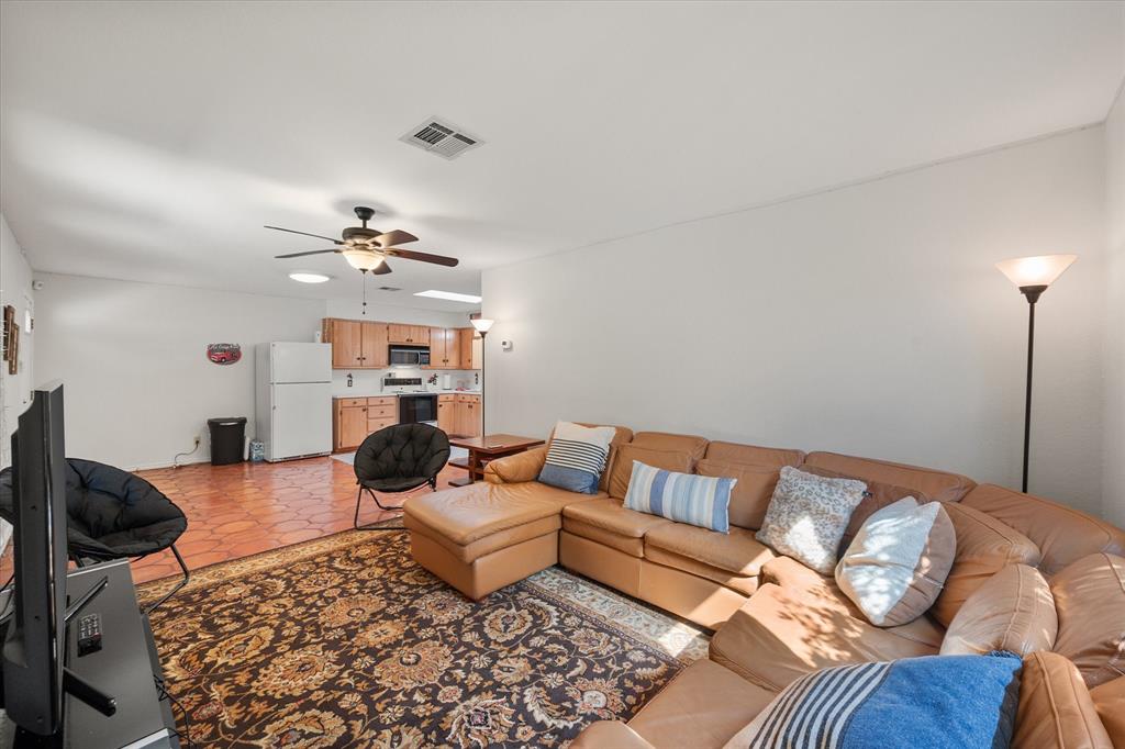 April Cove - Residential