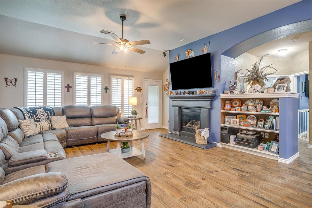 716 Yaupon Court