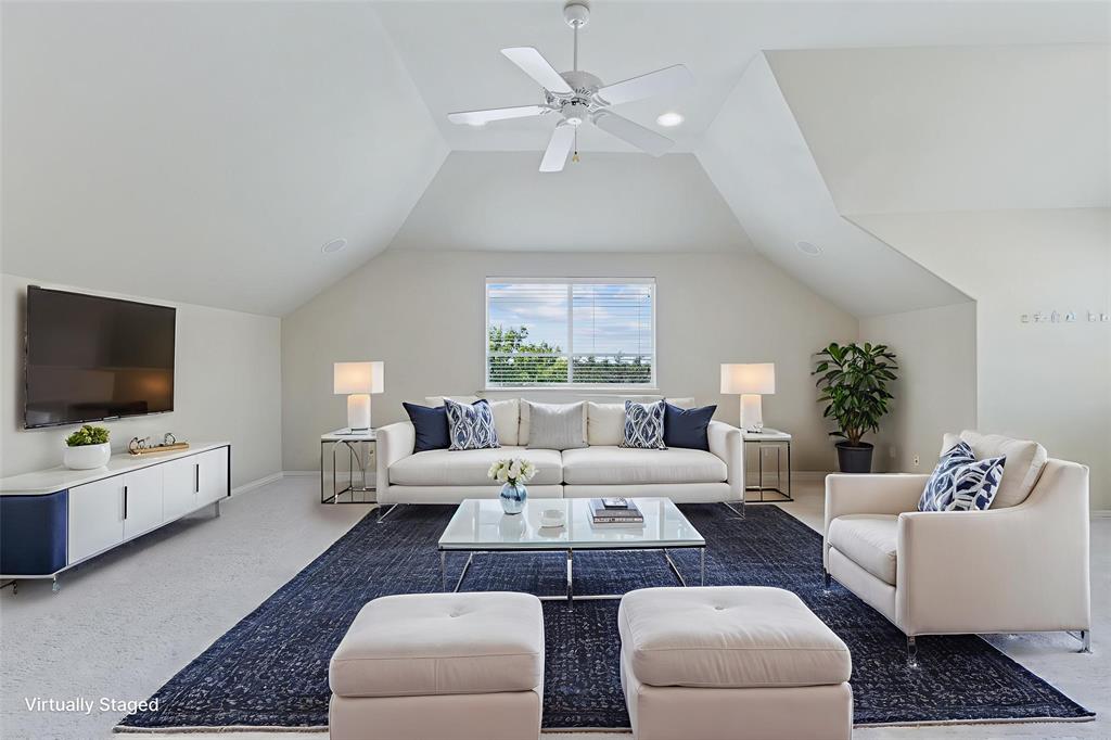 2015 Crockett Circle