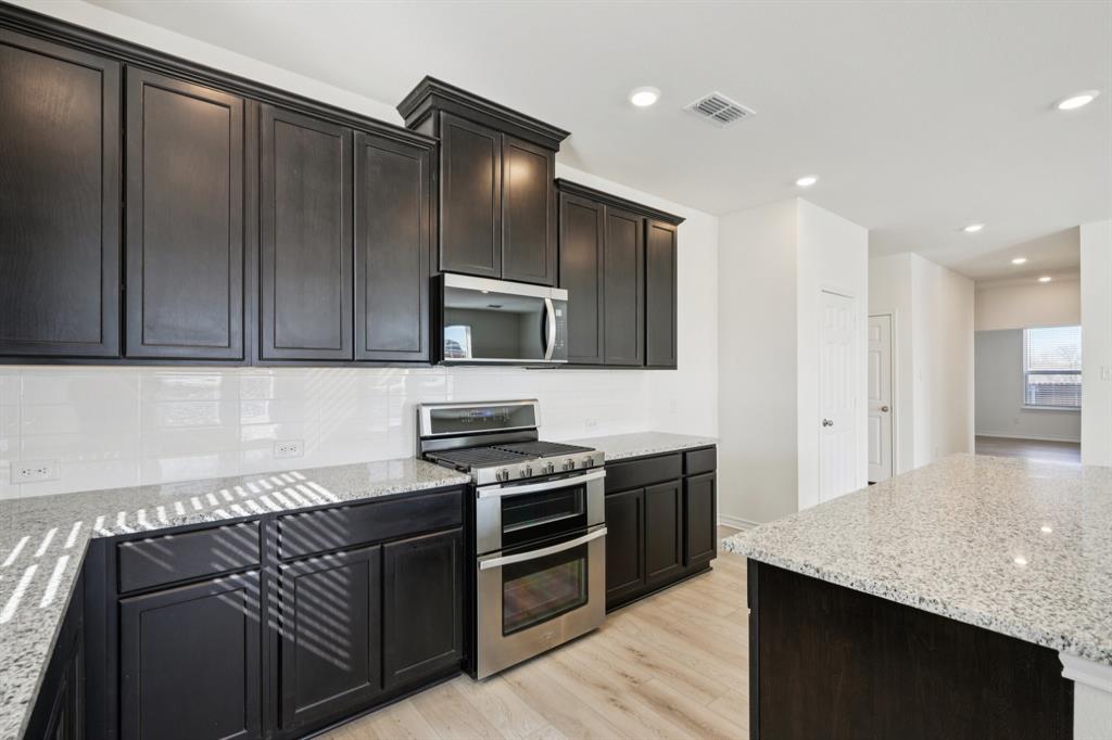 Heartland Signature - Residential