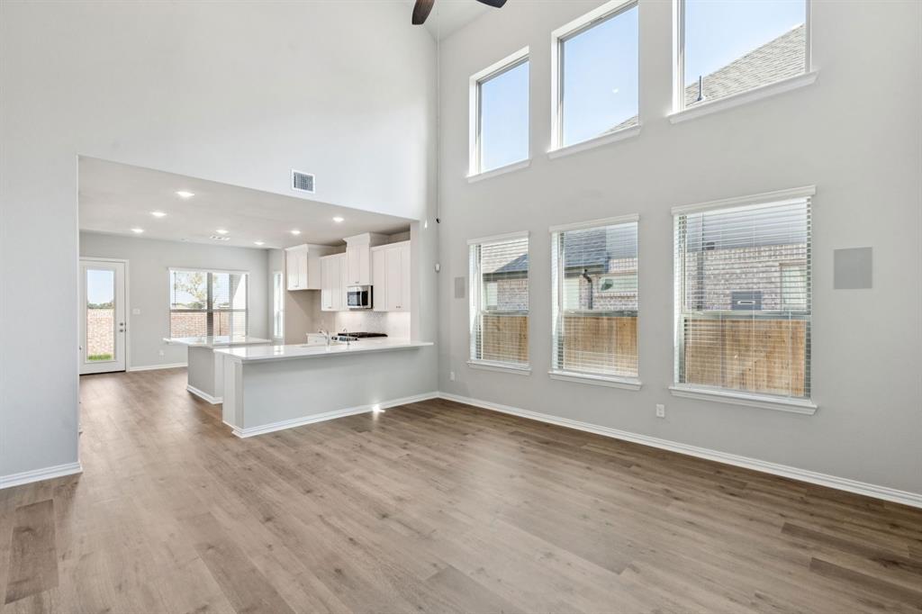 Solterra Texas - Residential