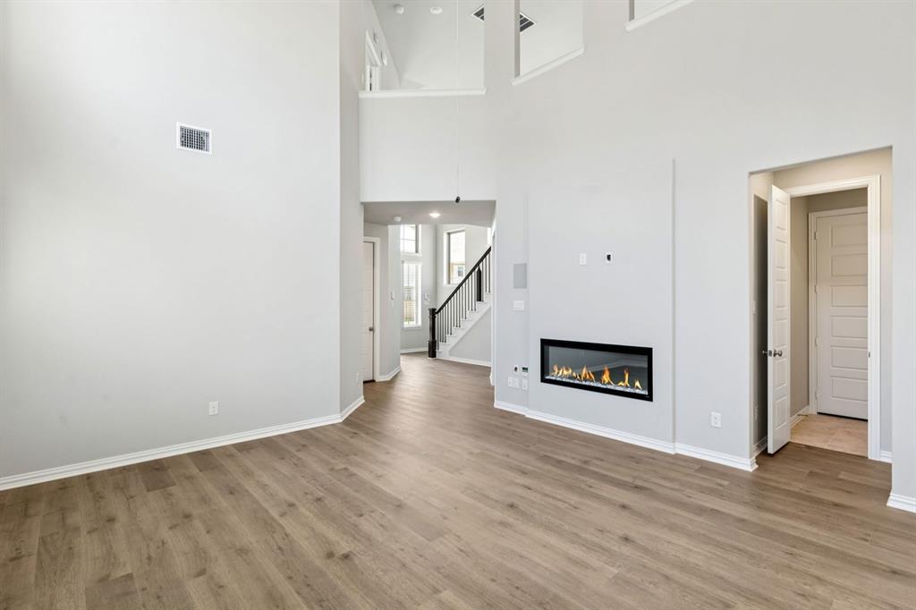 Solterra Texas - Residential