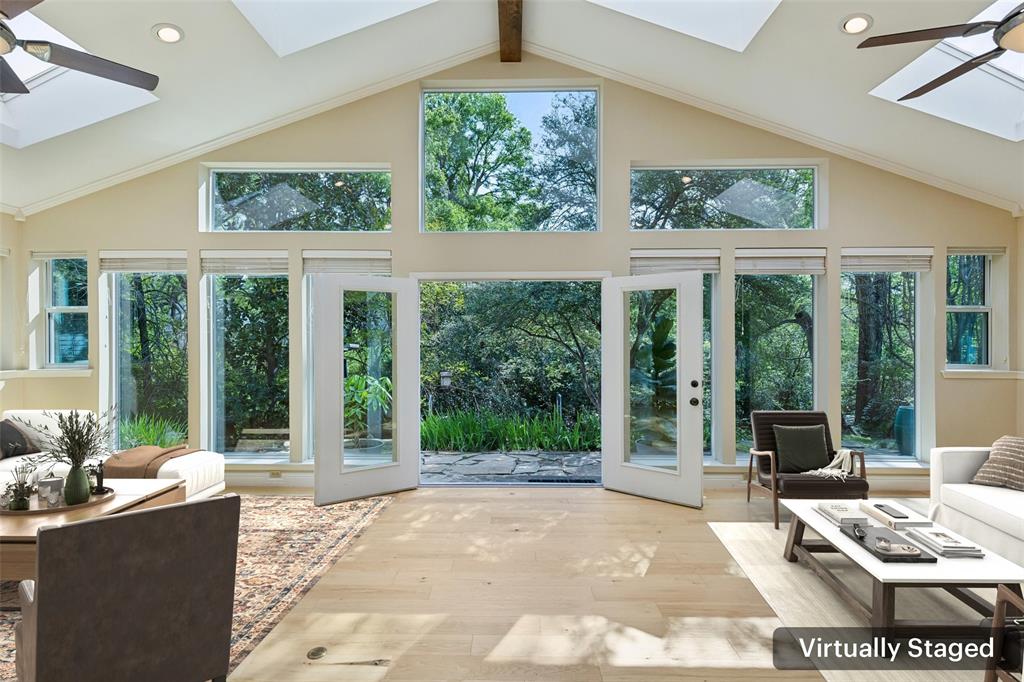 6810 Harvest Glen Drive
