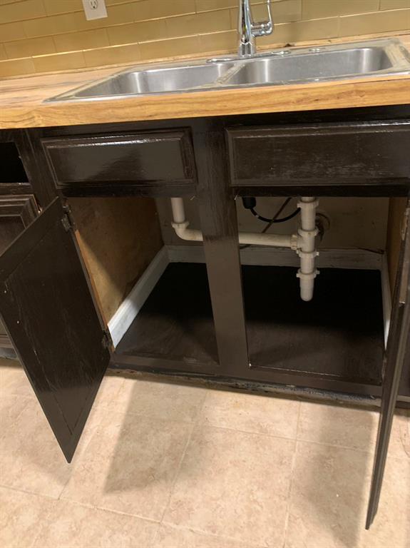 Colony 16 - Residential Lease