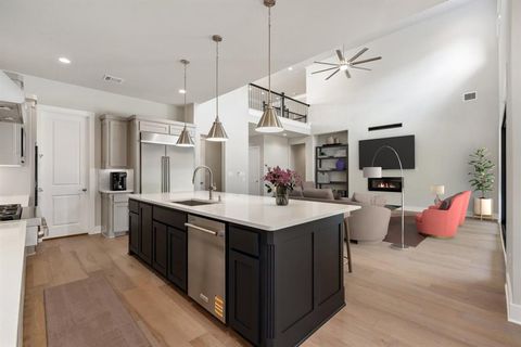 Tiny photo for 6832 Sunset Hills Drive, McKinney, TX 75071 (MLS # 21190335)