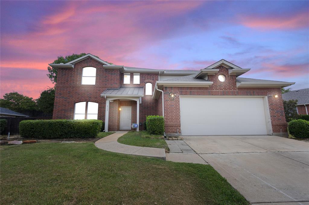 6306 Pool View Drive