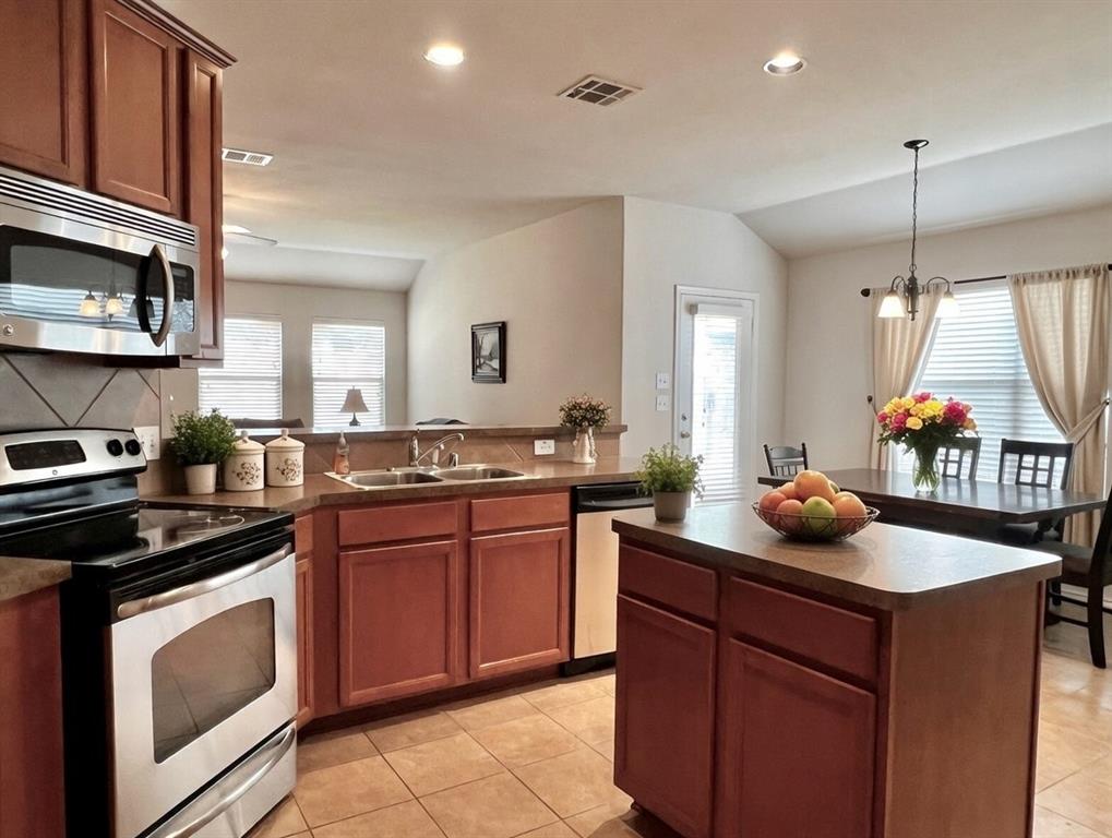 3804 White Summit Lane