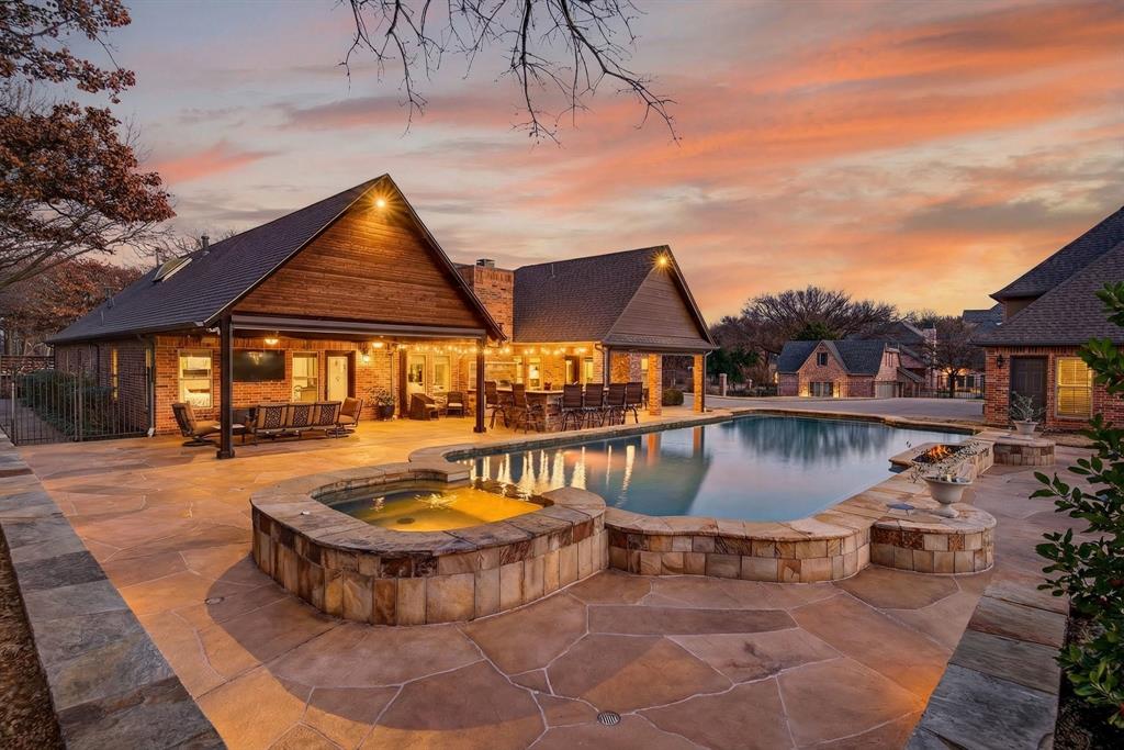 River Oaks Estates - Residential