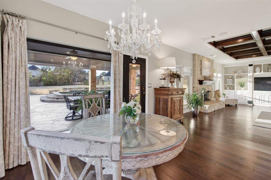 River Oaks Estates - Residential