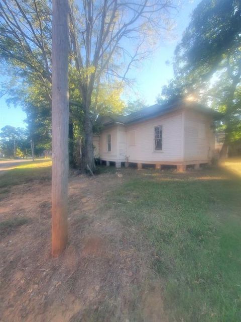 Tiny photo for 2900 W College Street, Shreveport, LA 71109 (MLS # 21101507)