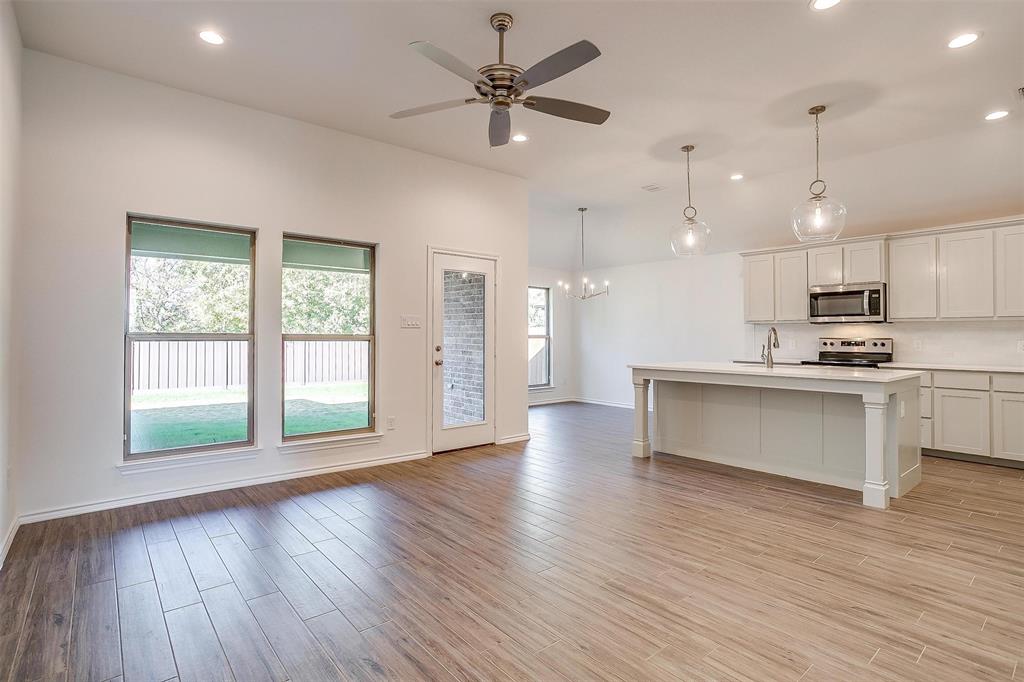 woodland Springs - Residential