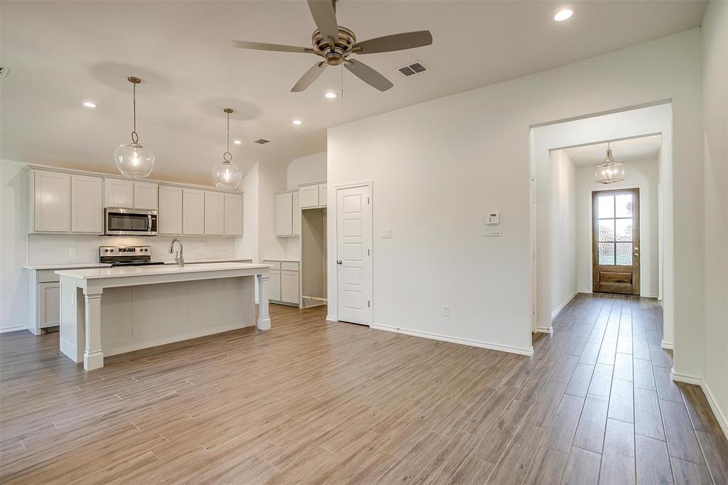 woodland Springs - Residential