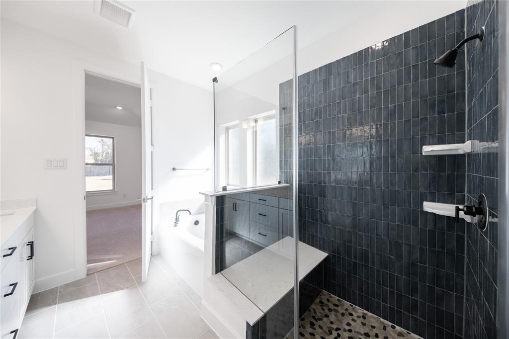 Heath Golf & Yacht Club - Residential