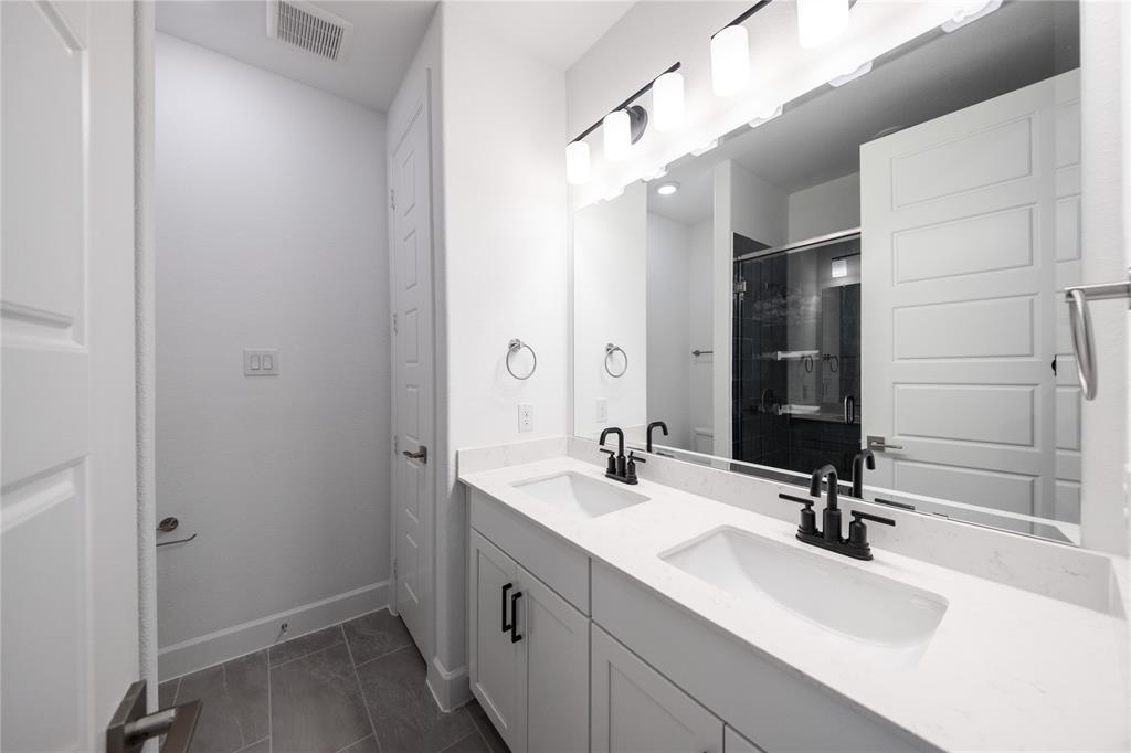 Heath Golf & Yacht Club - Residential