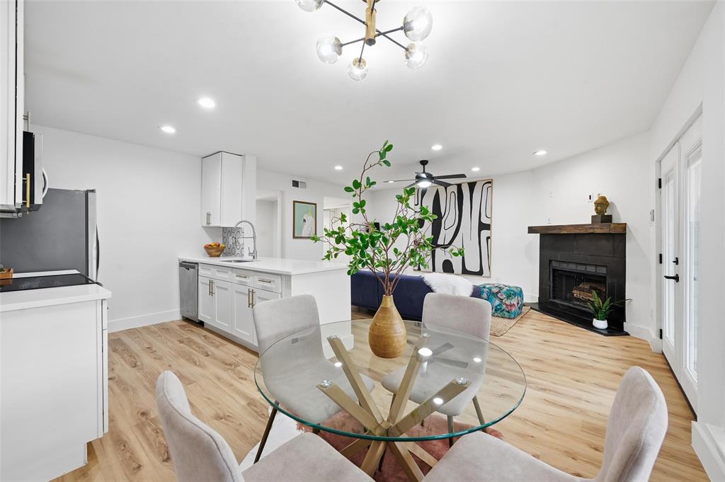 Wedglea Place Condo - Residential