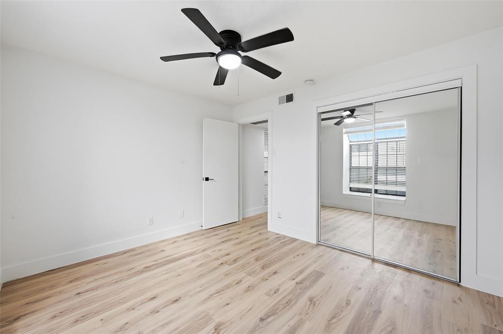 Wedglea Place Condo - Residential