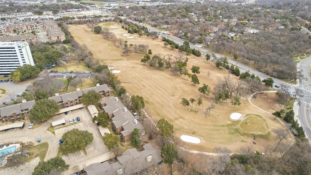 Wedglea Place Condo - Residential