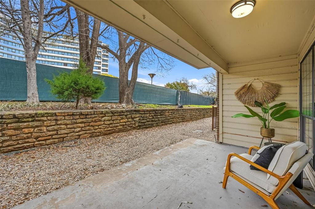 Wedglea Place Condo - Residential