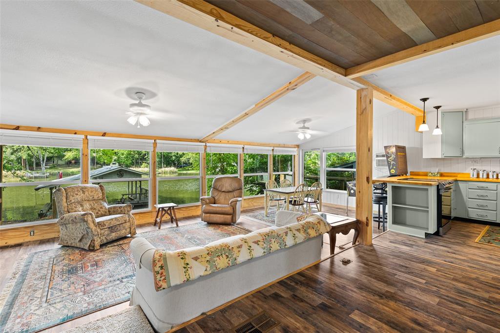 Lake Lydia - Residential