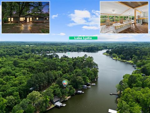 Photo of 646 County Road 3235, Quitman, TX 75783 (MLS # 21245130)