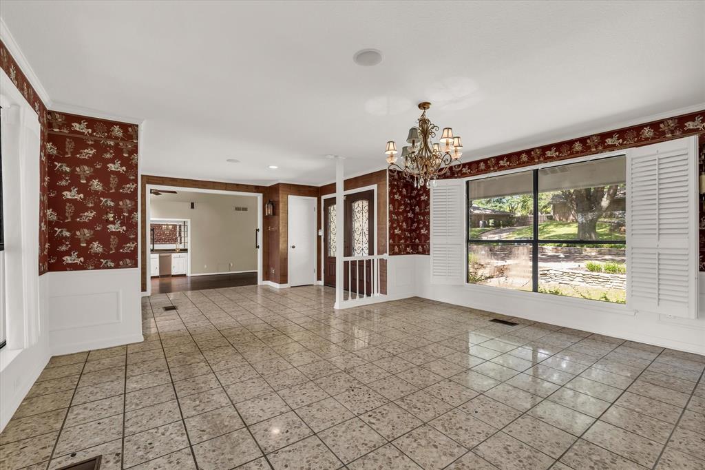 3716 Laguna Vista Drive