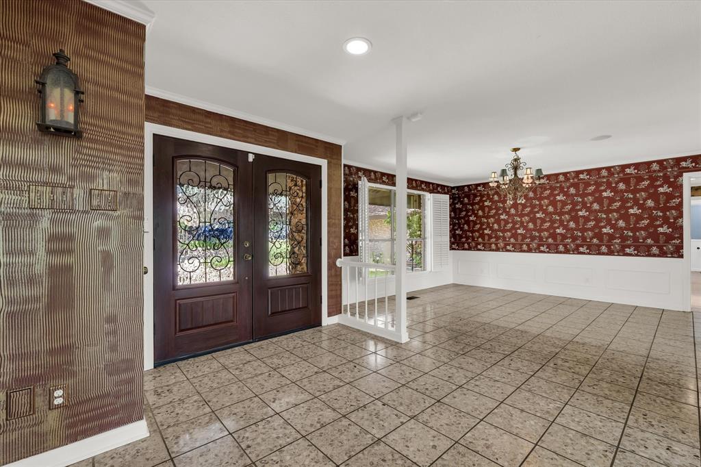 3716 Laguna Vista Drive