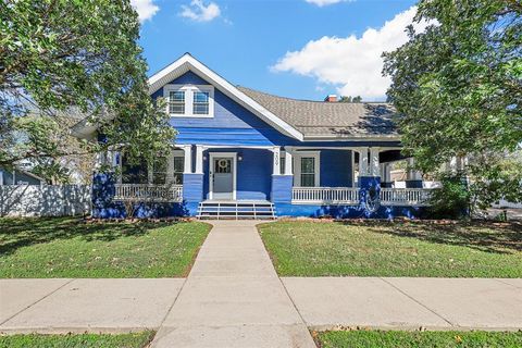 A home in Alvarado