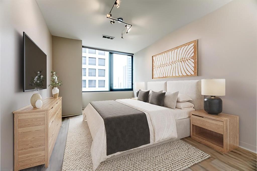 Metropolitan 1200 Main St Condo - Residential