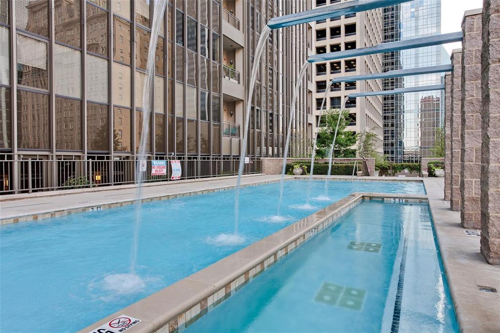 Metropolitan 1200 Main St Condo - Residential