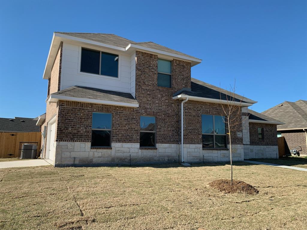 601 Long Prairie Drive