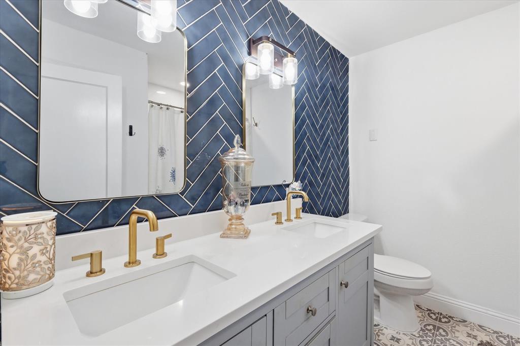 West Oakhurst Add - Residential