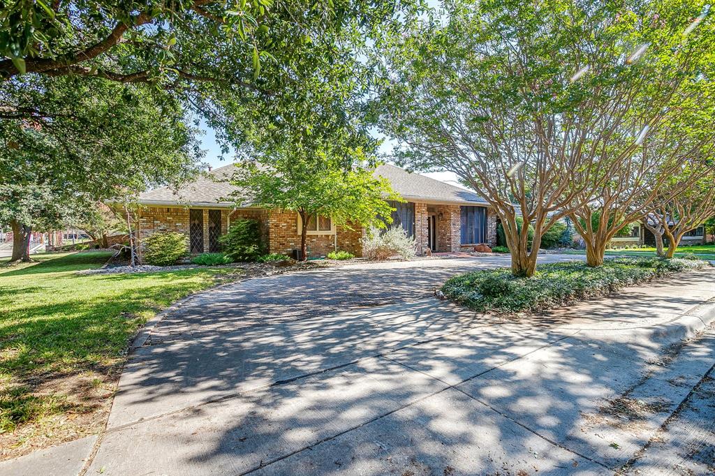 1901 Alexander Drive