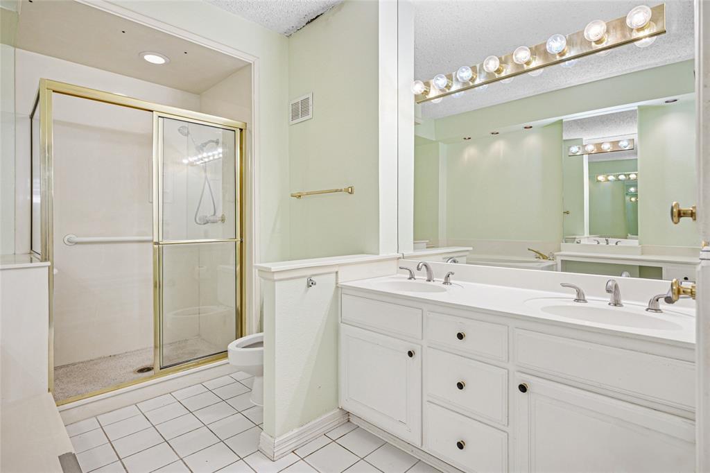 Bonaventure Condo - Residential