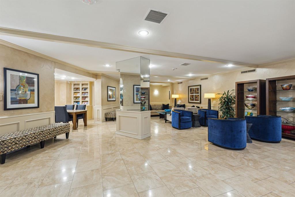 Bonaventure Condo - Residential