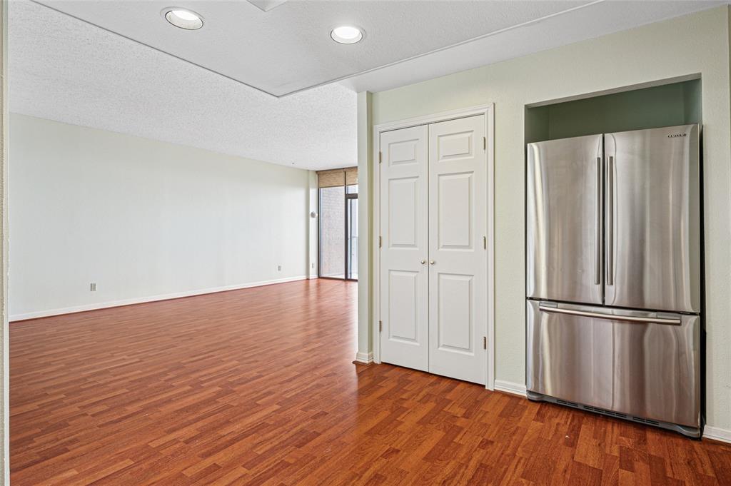 Bonaventure Condo - Residential