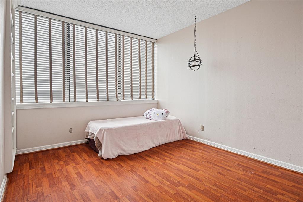 Bonaventure Condo - Residential