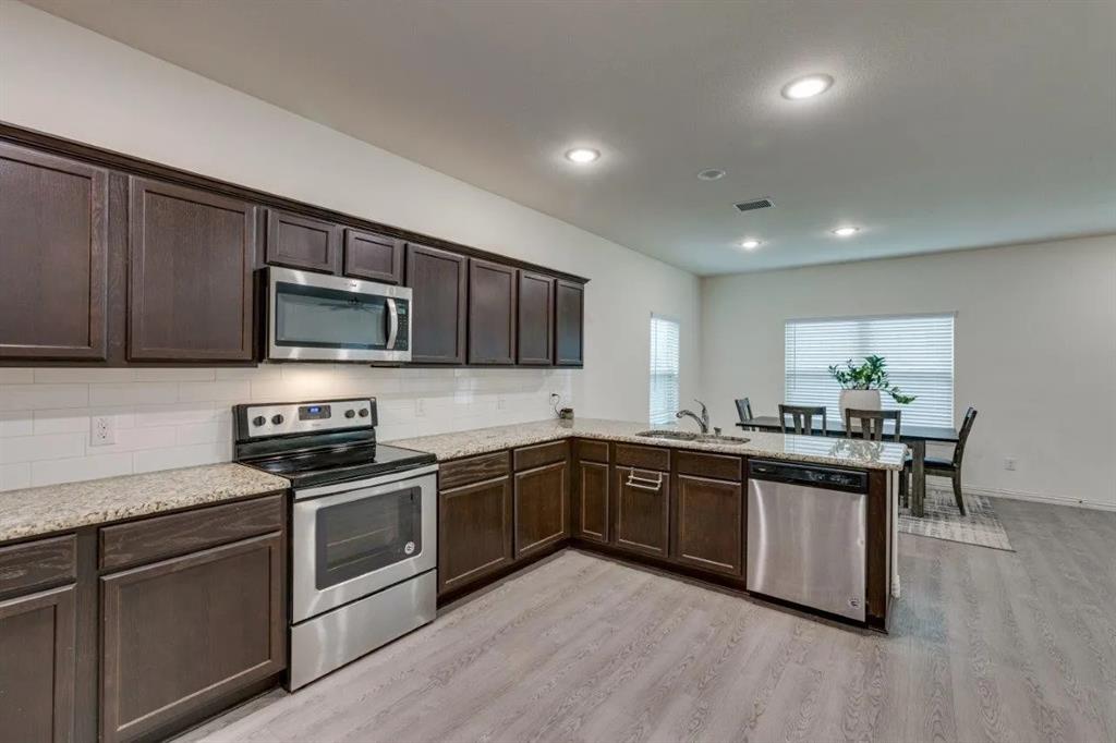 Chariot Village - Residential