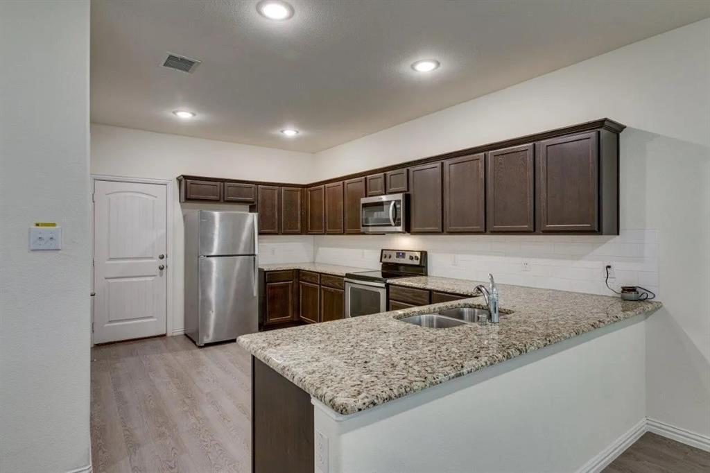 Chariot Village - Residential