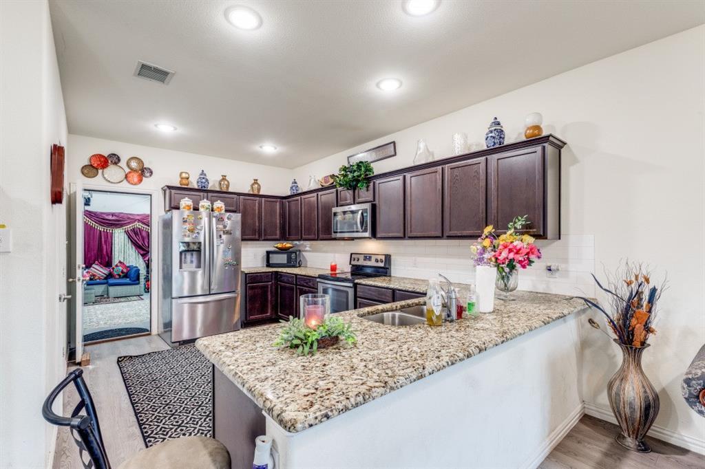 Chariot Village - Residential