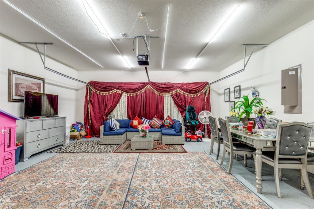 Chariot Village - Residential