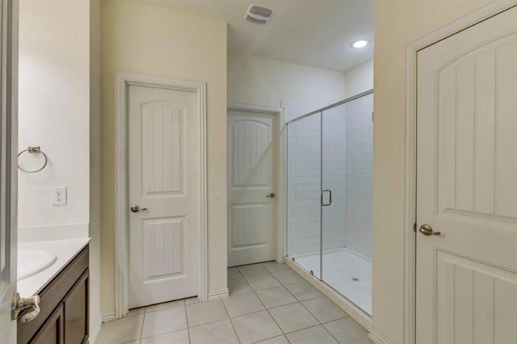 Chariot Village - Residential