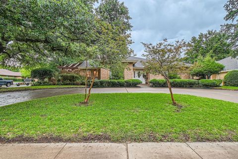 A home in Duncanville